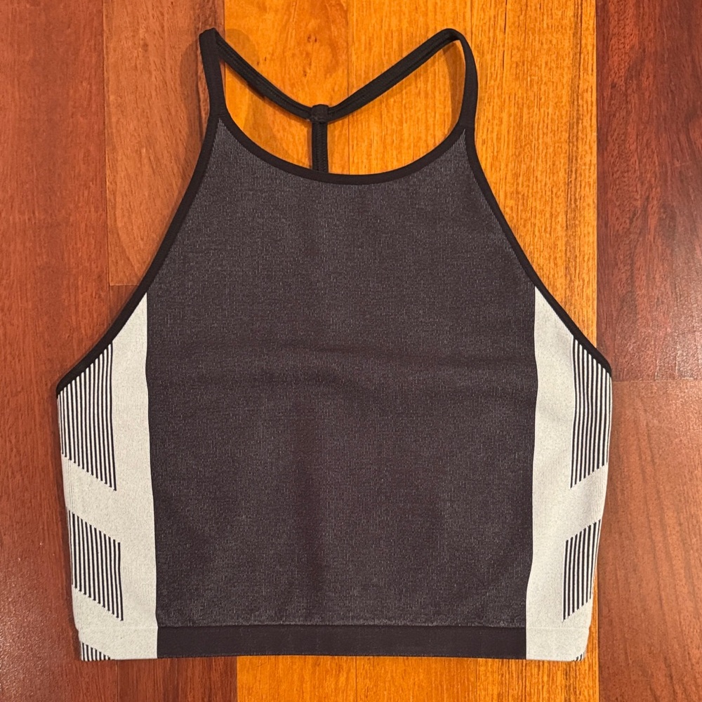 DSG | Black and Gray Active Tank NWOT | Size Small